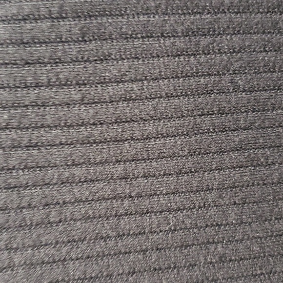 Herman Geist Black Ribbed Cable Knit Short Sleeve Turtleneck Sweater, M - Picture 3 of 4